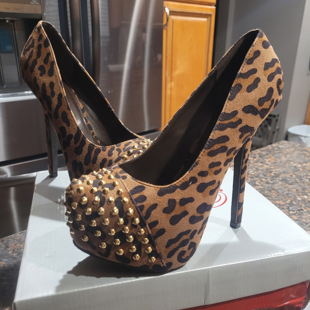 Leopard Heels